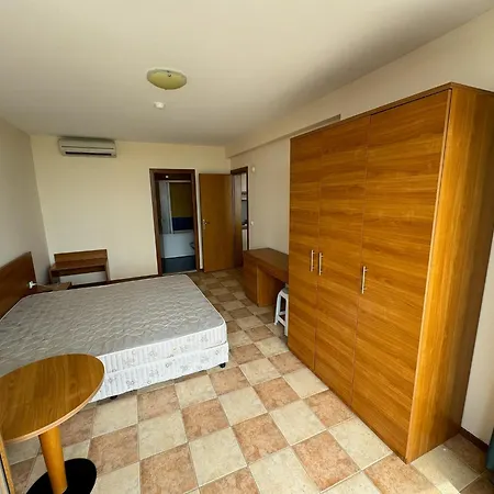 Spacious Beachfront - Kaya * Sunny Beach
