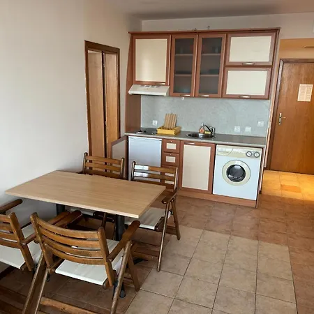 Daire Spacious Beachfront - Kaya