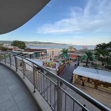Daire Spacious Beachfront - Kaya Sunny Beach
