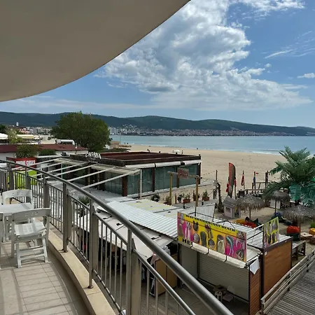 Spacious Beachfront - Kaya * Slantschew brjag