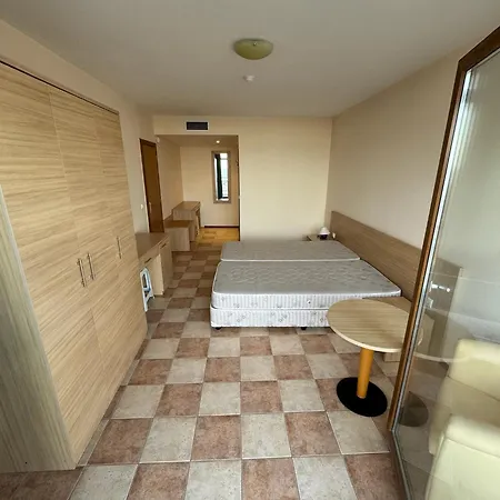 Apartment Spacious Beachfront - Kaya Slantschew brjag